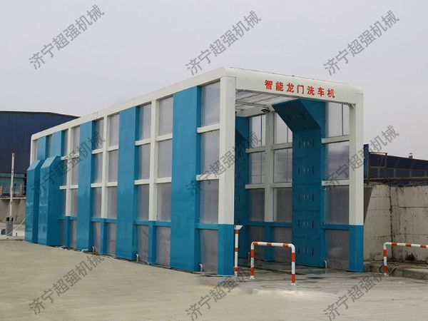 定制高端龍門(mén)洗車(chē)機(jī)。